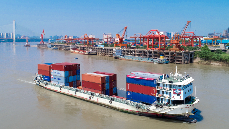 什么是内贸航运？？？