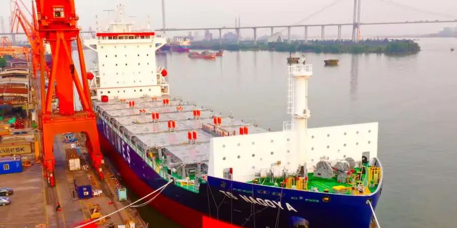 支线集装箱船老龄化凸显，，船东关注支线箱船时机