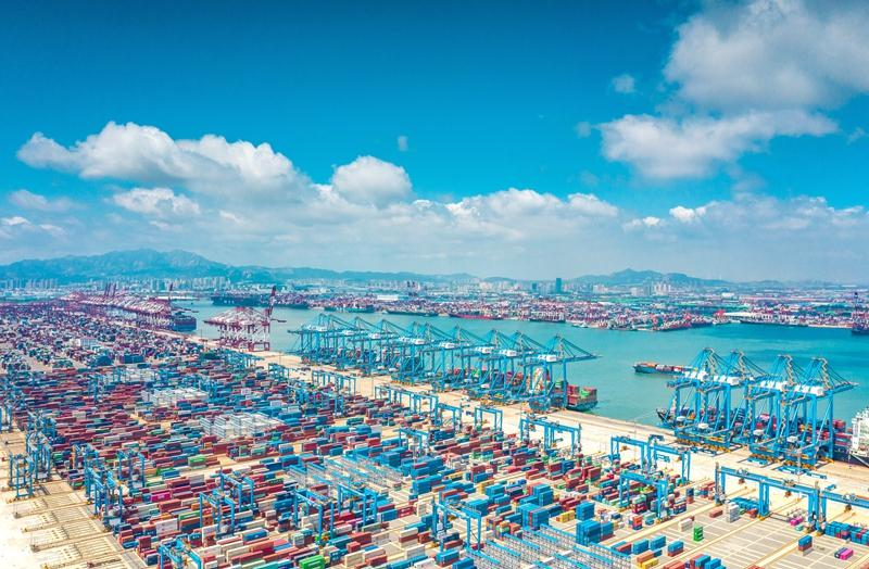 青岛港最新运营数据宣布：：集装箱营业与海铁联运双引擎驱动增添